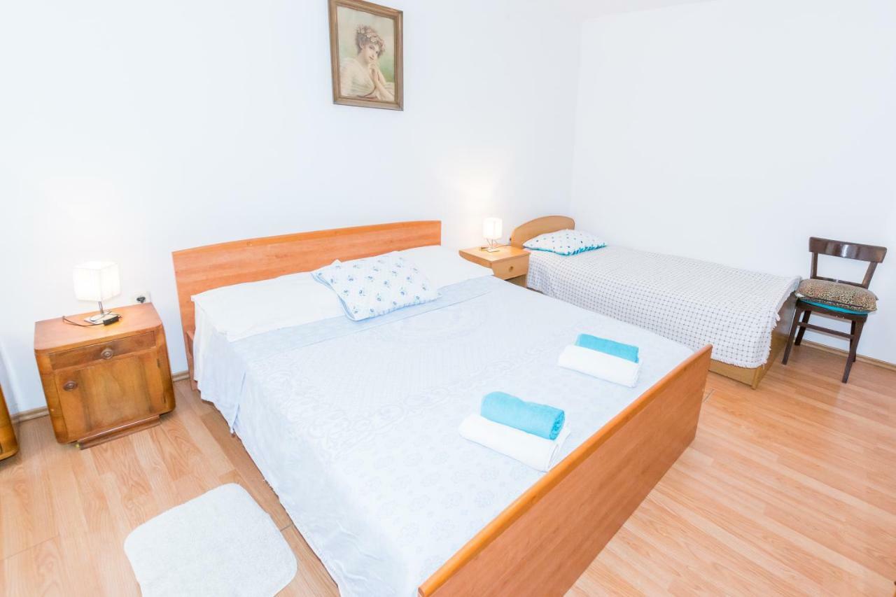 Beautiful Rustical Apt Ana In The Heart Of Rovinj Exterior foto